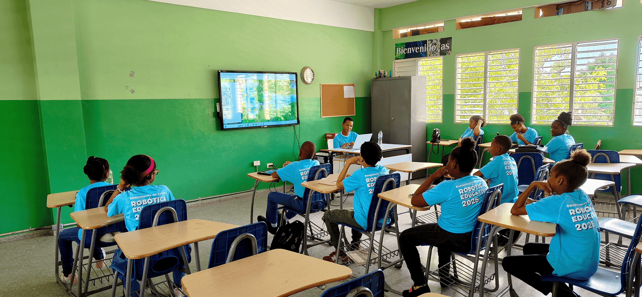 Students participating in a digital classroom programme